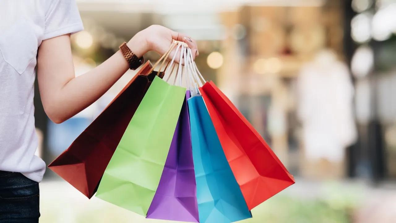 Customize Bags Printing: A Creative Way to Promote Your Brand with Kamran Malik Events